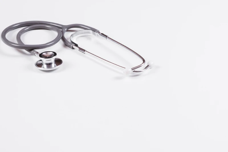 stetoscopio grigio prevenzione salute